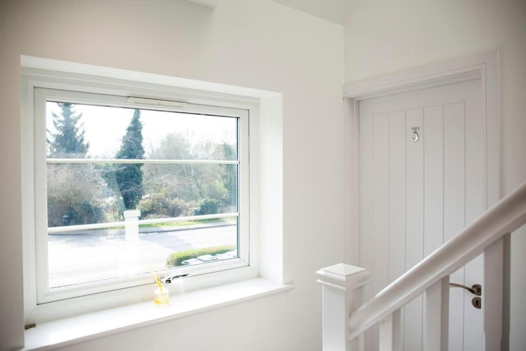Bridge House Apartments - Free Parking Shottery Exterior foto